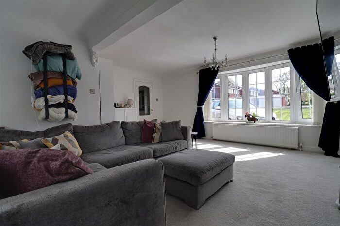 5 Bedroom Detached House For Sale In Cheriton Way, Wistaston, Crewe, CW2