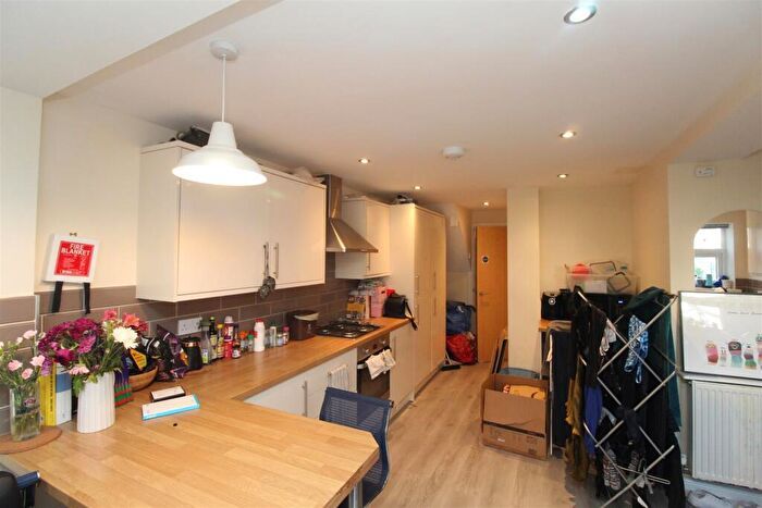 6 Bedroom House To Rent In Norman Street, Cathays, Cardff, CF24