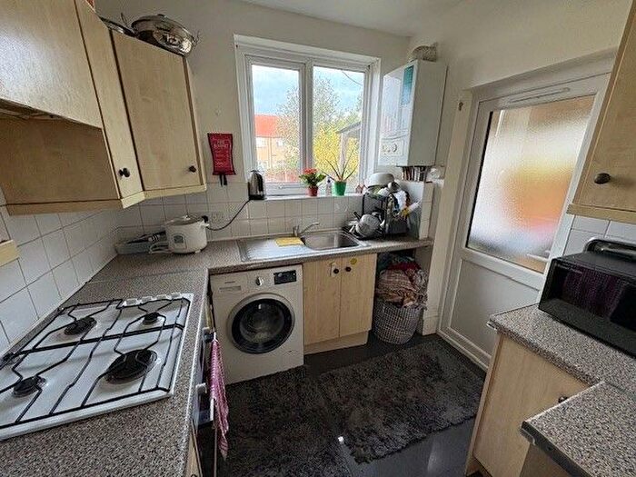 3 Bedroom Terraced House To Rent In Eastcote Avenue, Greenford, UB6