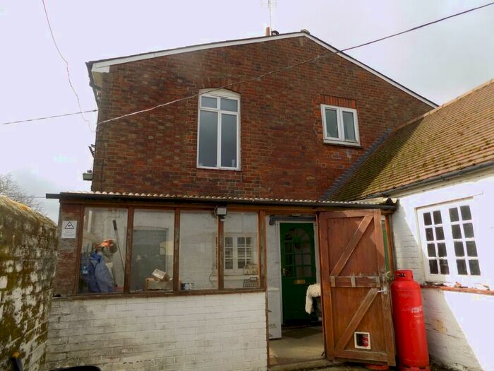 1 Bedroom Flat To Rent In Burcott, Leighton Buzzard, LU7