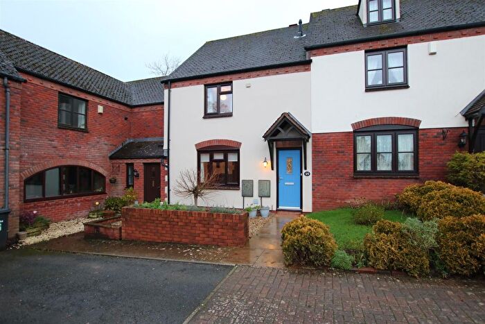 3 Bedroom Terraced House To Rent In Hummingbird Close, Monkerton, Pinhoe, Exeter, EX1