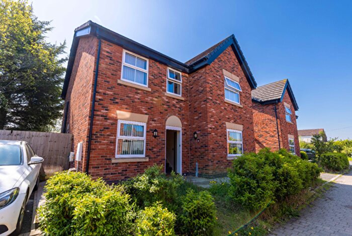4 Bedroom Property To Rent In Britannia Close, Crewe, CW1