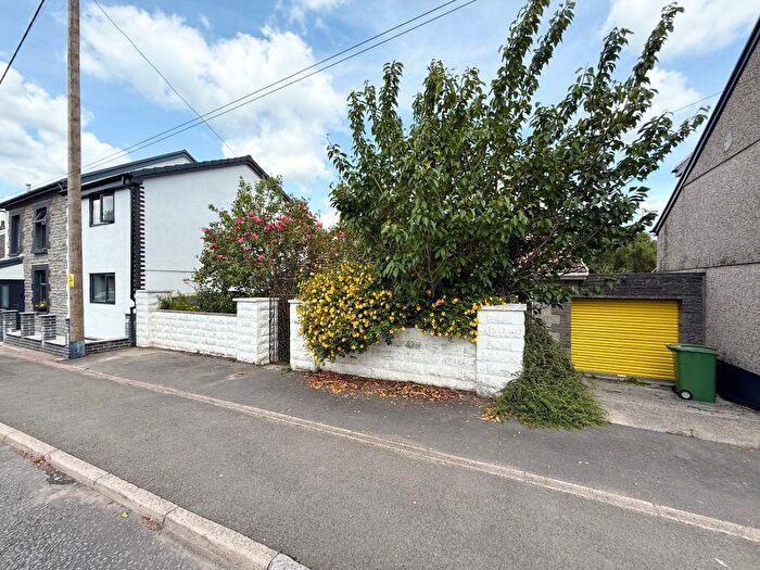 2 Bedroom Detached Bungalow For Sale In Brookside Bungalow, Bute Terrace, Hirwaun, Aberdare, CF44