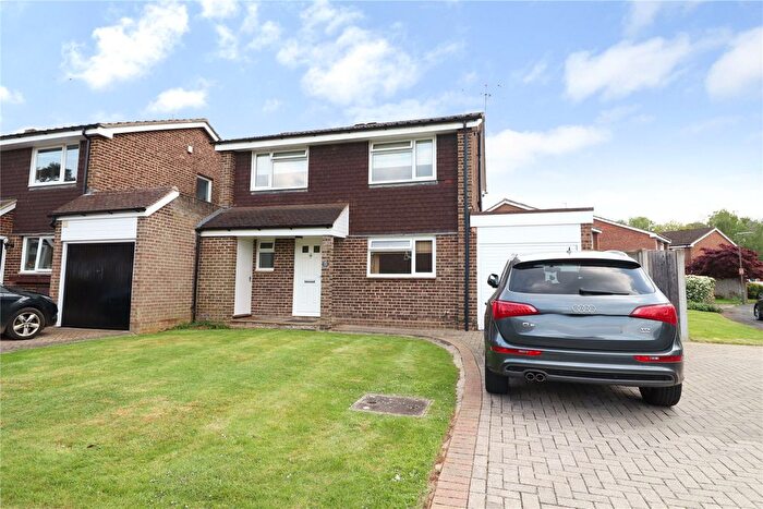 4 Bedroom Detached House For Sale In Woking, Surrey, GU21