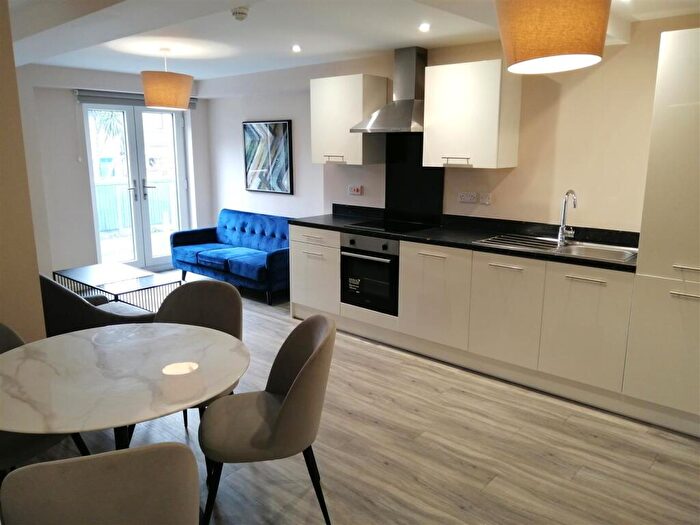 2 Bedroom Apartment To Rent In The Bailey, City Road, M15