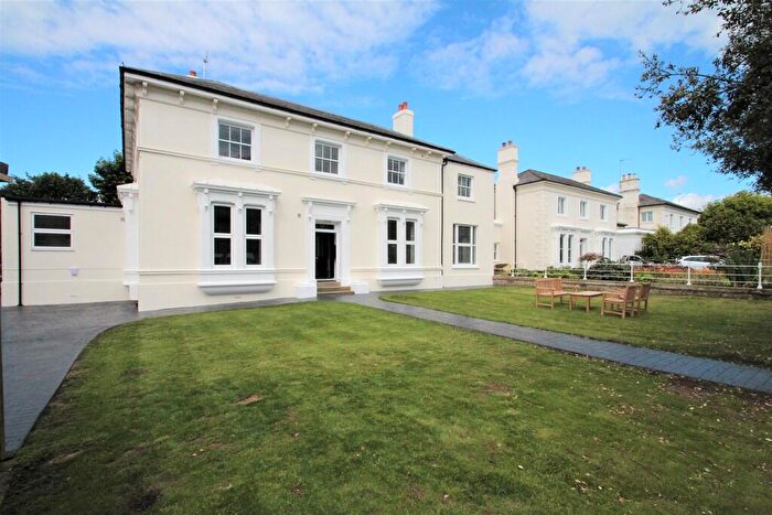 Studio To Rent In Westbrooke, Worthing, BN11