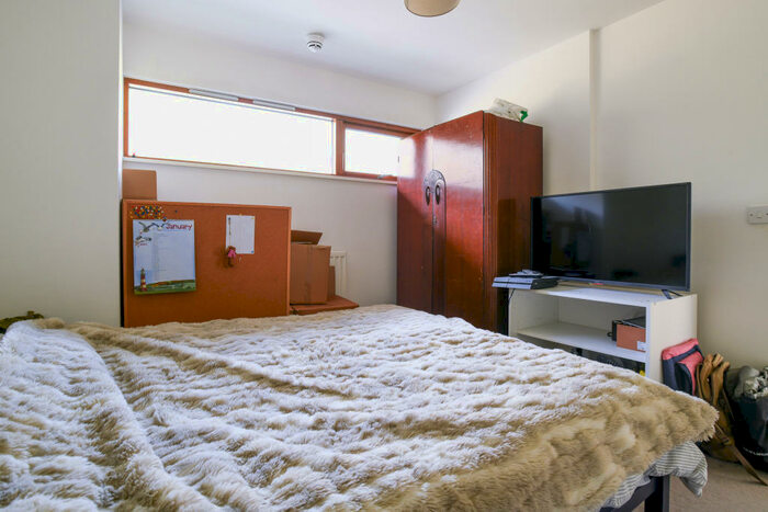 1 Bedroom Flat To Rent In Woodland View, Taunton Road, Brighton, BN2