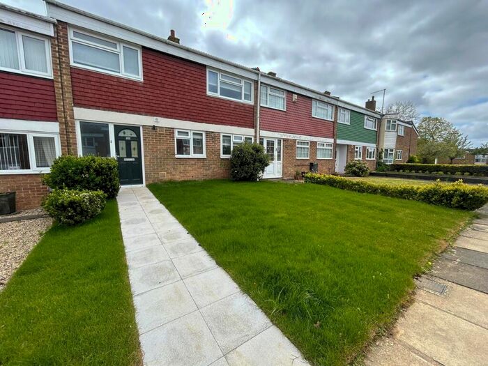 3 Bedroom House To Rent In Rundells, Harlow, CM18