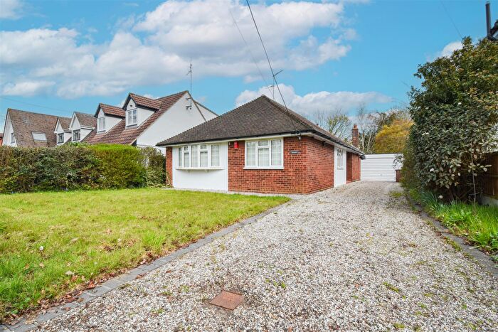 3 Bedroom Detached Bungalow For Sale In Hook End Lane, Hook End, Brentwood, CM15