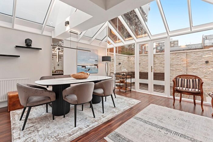 4 Bedroom Property To Rent In Orville Road, Battersea Park, SW11