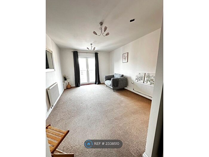 2 Bedroom Flat To Rent In Alfreton Road, Derby, DE21