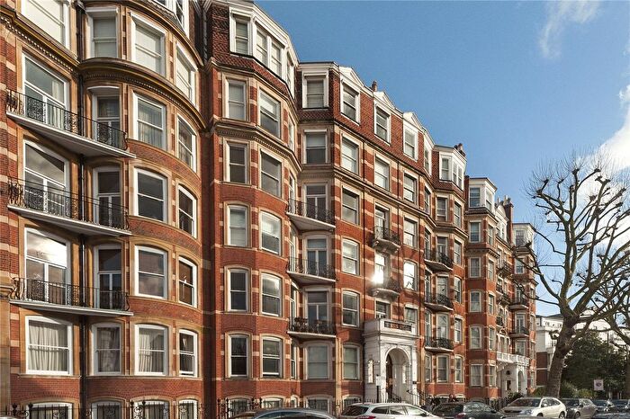 2 Bedroom Flat For Sale In Falkland House, Marloes Road, London, W8