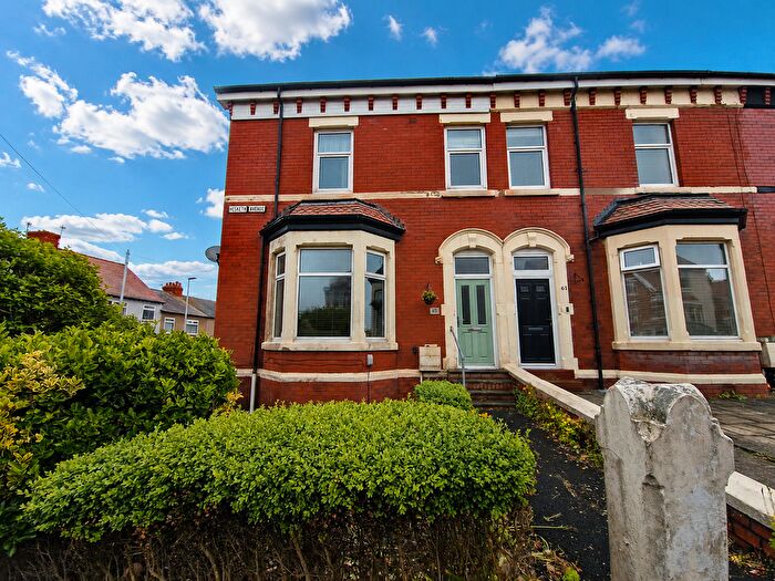 5 Bedroom End Terrace House For Sale In Hesketh Avenue, Bispham, FY2