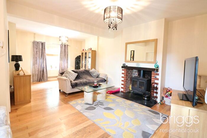 3 Bedroom Semi-Detached House For Sale In Station Road, Deeping St James, Market Deeping, PE6