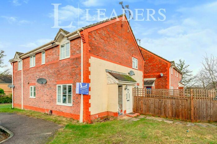 2 Bedroom End Of Terrace House To Rent In Maidenbower, Crawley, RH10