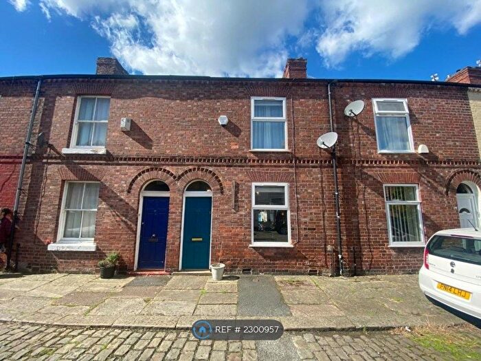 4 Bedroom Terraced House To Rent In Shippey Street, Manchester, M14