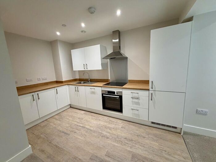1 Bedroom Apartment To Rent In George Street, Hull, HU1