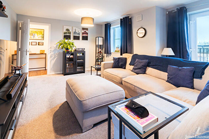 2 Bedroom Apartment For Sale In Moor Street, Brierley Hill, Dudley, DY5