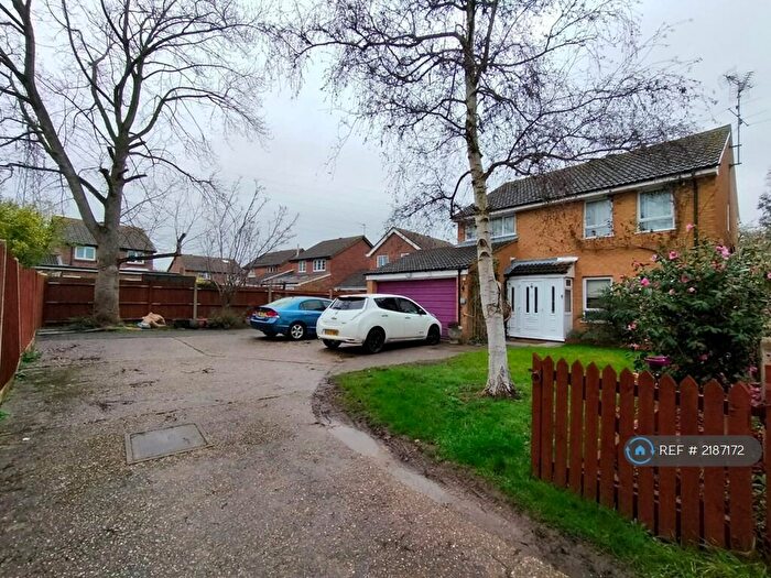 4 Bedroom Detached House To Rent In Stilton Close, Lower Earley, Reading, RG6