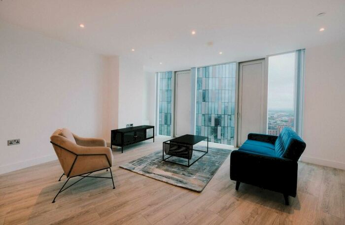 2 Bedroom Flat To Rent In Thr, Silvercroft Street, Manchester, EE60