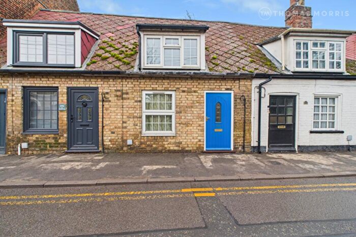 2 Bedroom Terraced House For Sale In High Street, Somersham, Huntingdon, Cambridgeshire, PE28