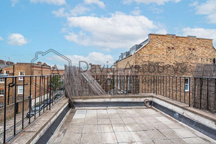 2 Bedroom Flat To Rent In Portnall Road, Maida Vale, London, W9