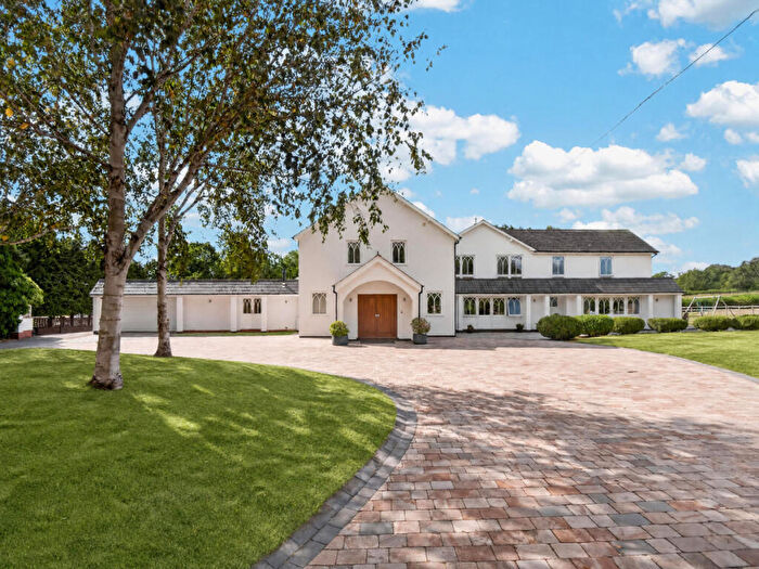4 Bedroom Detached House For Sale In Valley Lane, Lapworth, Warwickshire, B94