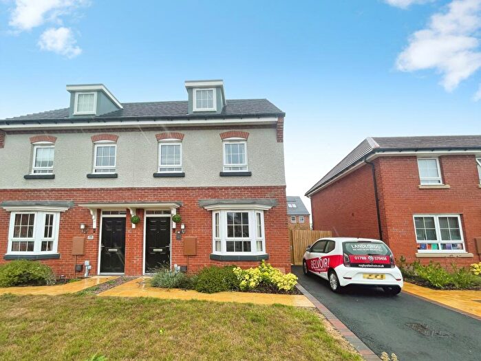 3 Bedroom Town House To Rent In Ultramarine Close, Rugby, CV22