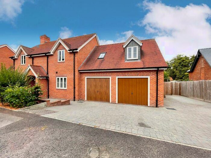 4 Bedroom Detached House For Sale In Barton Stacey, Winchester, SO21