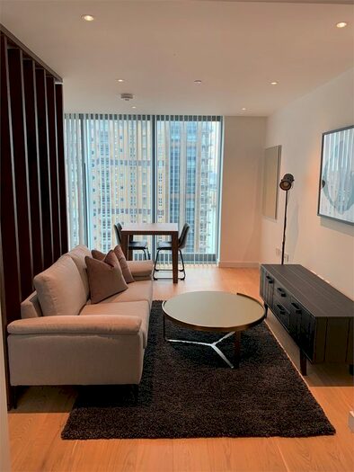 Studio To Rent In Landmark Pinnacle, Landmark Square, London, E14