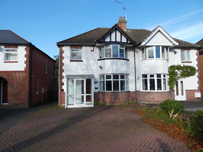 3 Bedroom Semi Detached House To Rent In Sandy Hill Road, Shirley, Solihull, B90