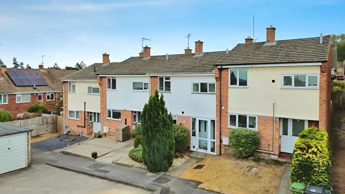3 Bedroom Terraced House For Sale In Aintree Close, Newbury, Berkshire, RG14