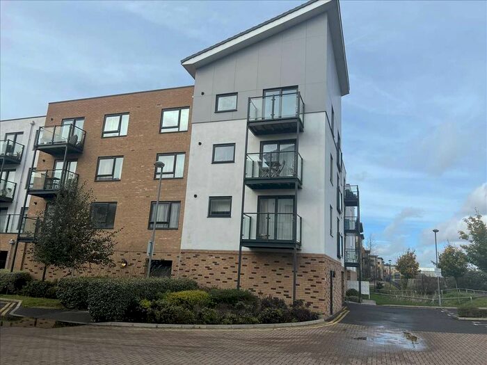 2 Bedroom Flat To Rent In Creek Mill Way, Dartford, DA1