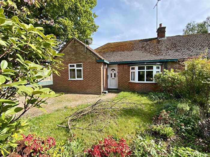2 Bedroom Bungalow For Sale In Hammer Hill, Hammer, Haslemere, GU27