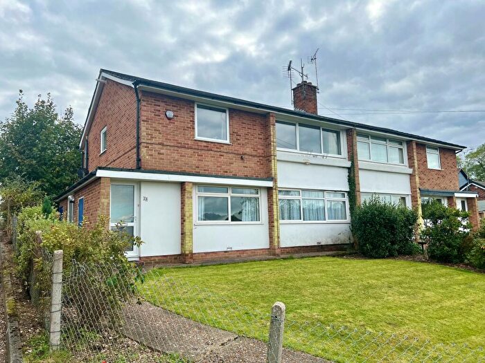 2 Bedroom Maisonette To Rent In Copsewood Road, Hythe, Southampton, SO45