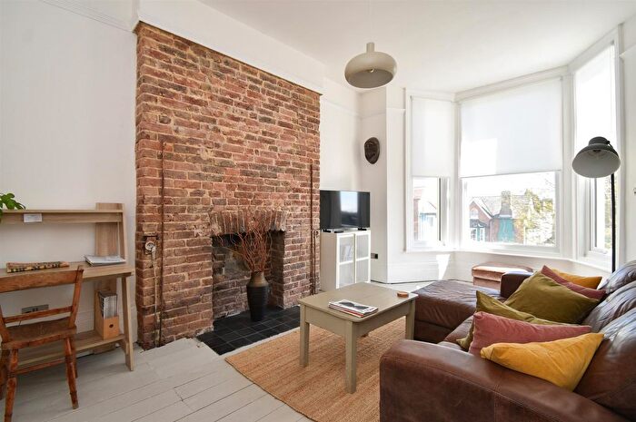 1 Bedroom Flat For Sale In Edward Road, St Leonards-On-Sea, TN37