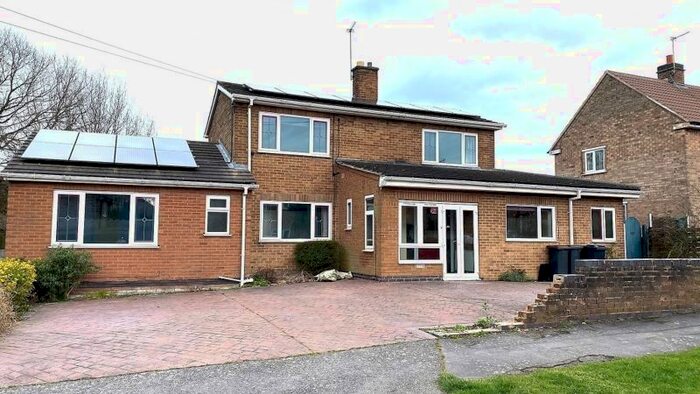 5 Bedroom Detached House To Rent In Smith Crescent, Coalville, LE67