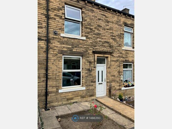 2 Bedroom Terraced House To Rent In Smithy Carr Lane, Brighouse, HD6