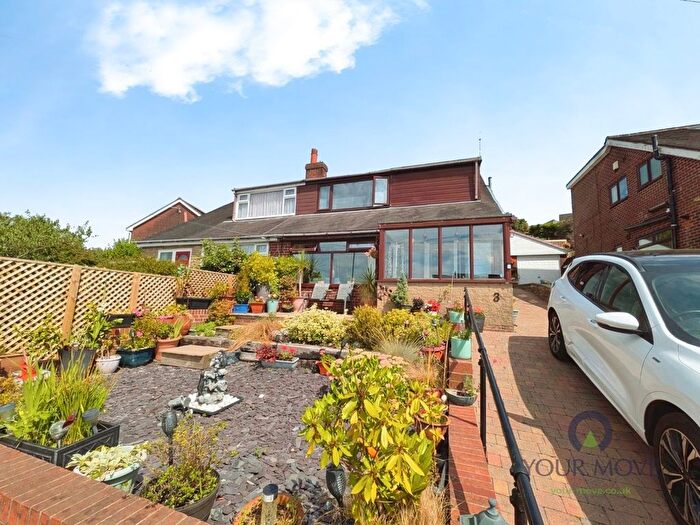 4 Bedroom Semi-Detached House For Sale In Claytons Close, Springhead, Oldham, Greater Manchester, OL4