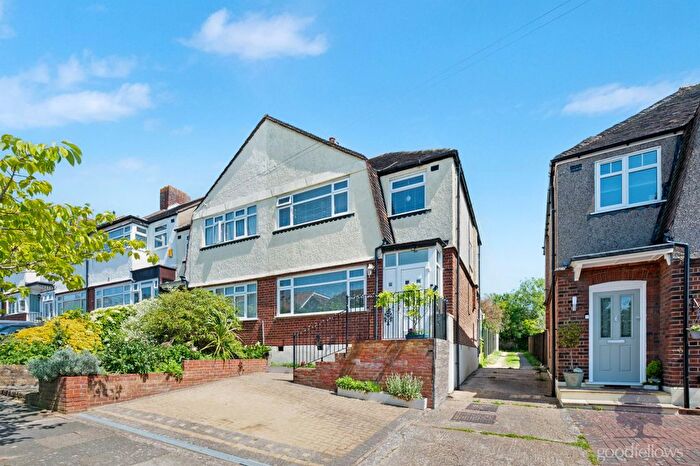 3 Bedroom End Terrace House For Sale In Torrington Way, Morden, SM4