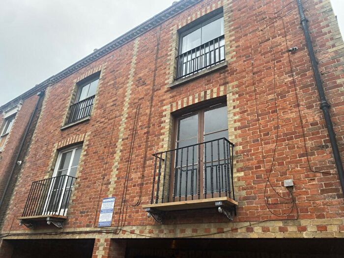 1 Bedroom Flat To Rent In Northam Road, Southampton, SO14