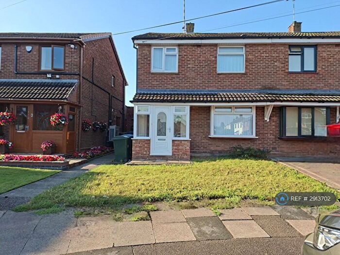 3 Bedroom Semi-Detached House To Rent In Owenford Road, Coventry, CV6