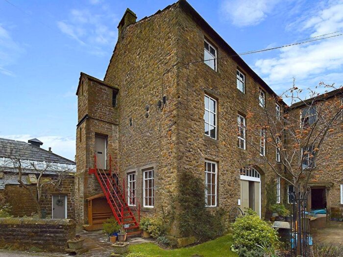 1 Bedroom Cottage To Rent In Dale End Mills, Lothersdale, BD20