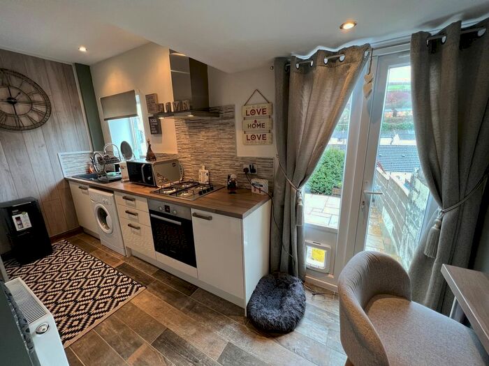 3 Bedroom Terraced House For Sale In George Street Tonypandy -, Tonypandy, CF40