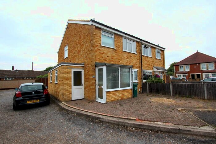 3 Bedroom Semi-Detached House To Rent In Laleham Road, Shepperton TW17