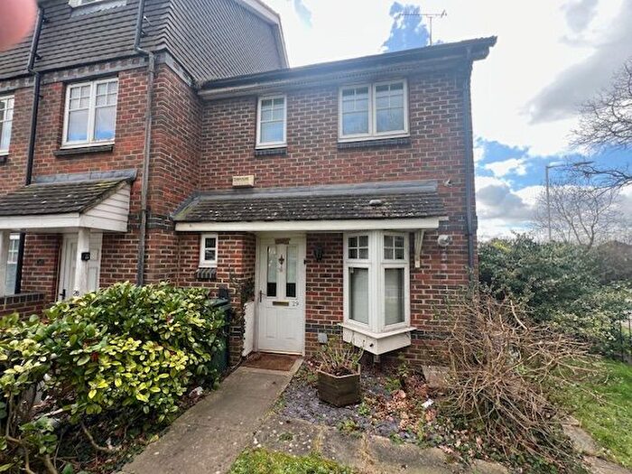 2 Bedroom End Terrace House To Rent In Rutherford Close, Uxbridge, UB8