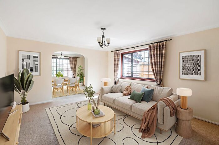 2 Bedroom Detached House For Sale In The Forstal, Pembury, TN2