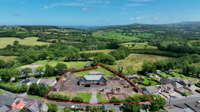 4 Bedroom Detached House For Sale In Milo, Llandybie, Ammanford, SA18