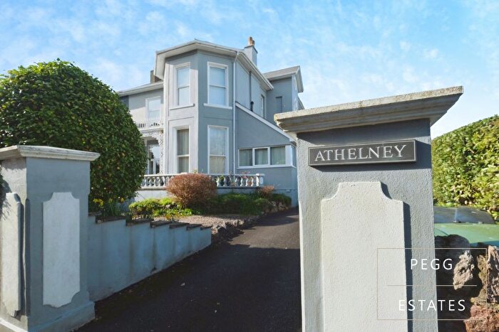 2 Bedroom Flat For Sale In Athelney, Torquay, TQ2