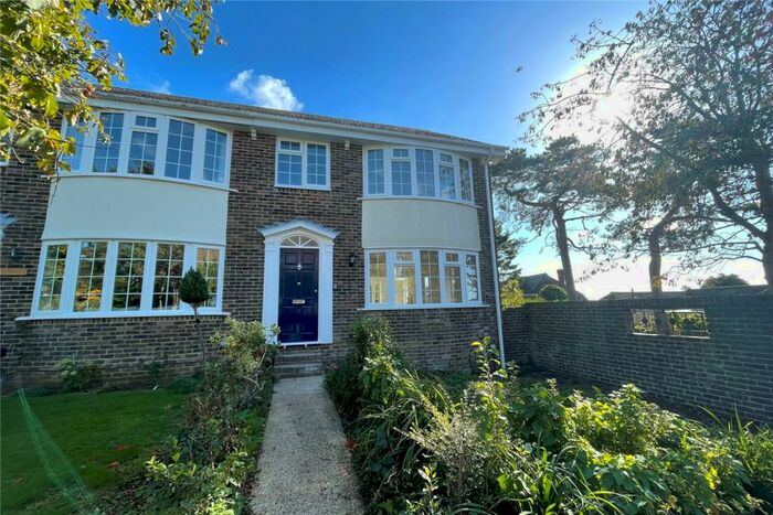3 Bedroom End Of Terrace House To Rent In Firsdown Road, Worthing, West Sussex, BN13